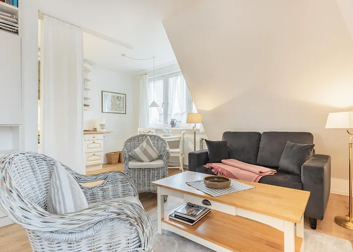 아파트 Uaster Reeg Iii 아르츠섬